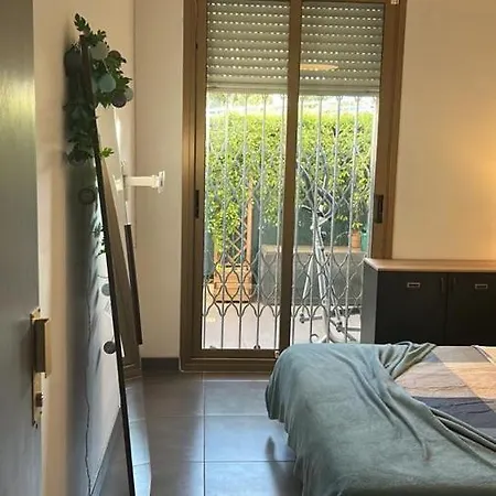 Bel Proche De La