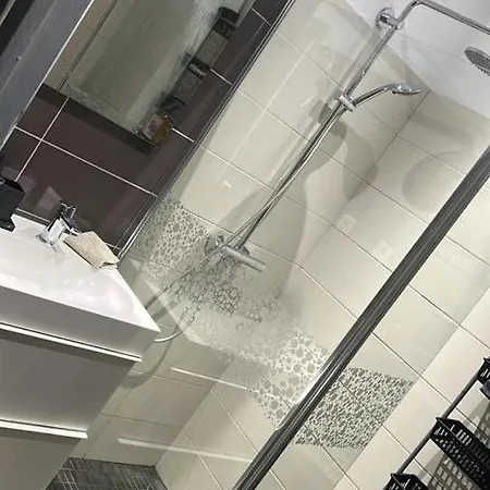 Bel Proche De La * Nice