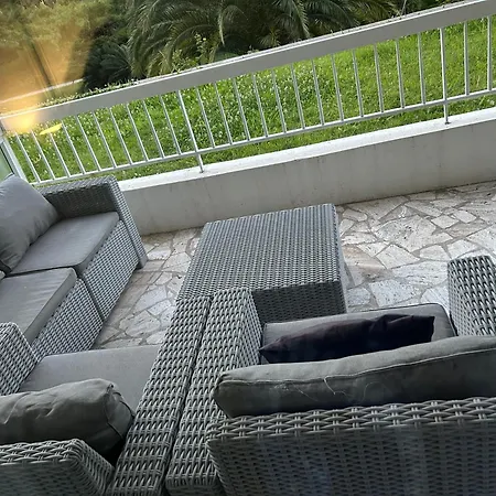 Bel Proche De La * Nice