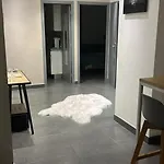 Bel Proche De La Lägenhet