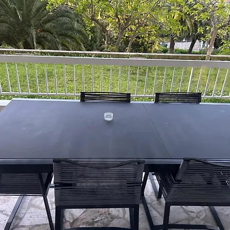 Bel Proche De La شقة